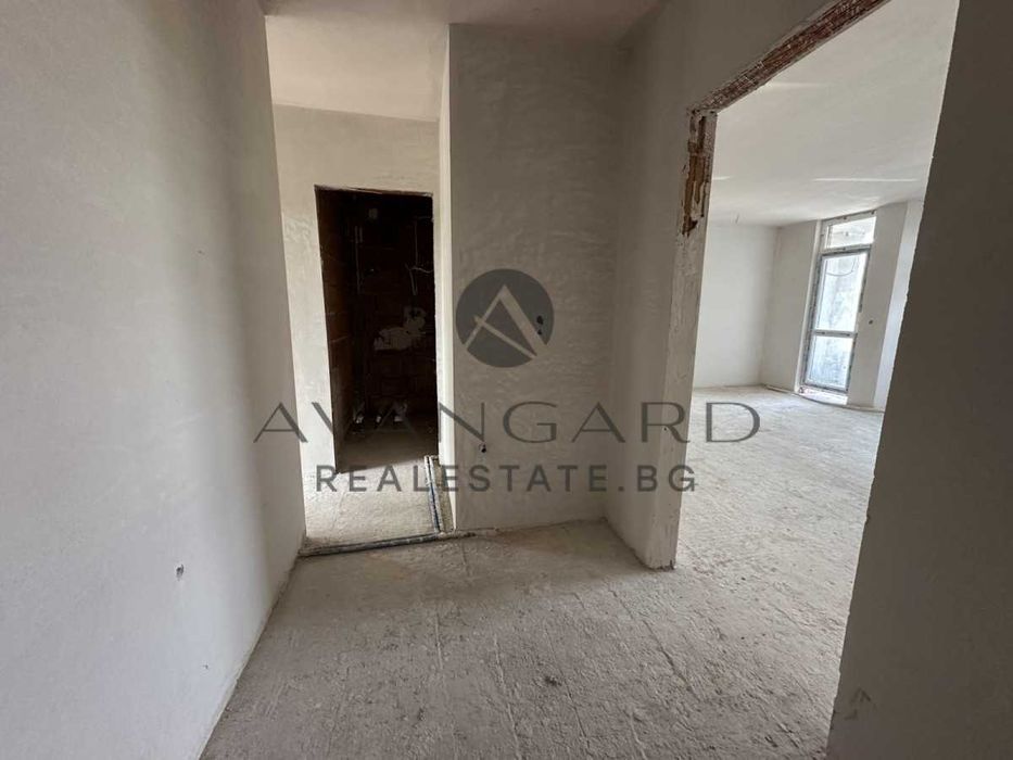 Продава се Тристаен апартамент в Пловдив, Кючук Париж - 109 кв.м за 731 €/кв.м - Снимка #8