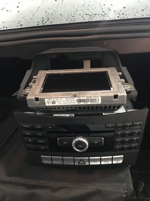 Дисплей плюс Команд за w218 и w212 Mercedes