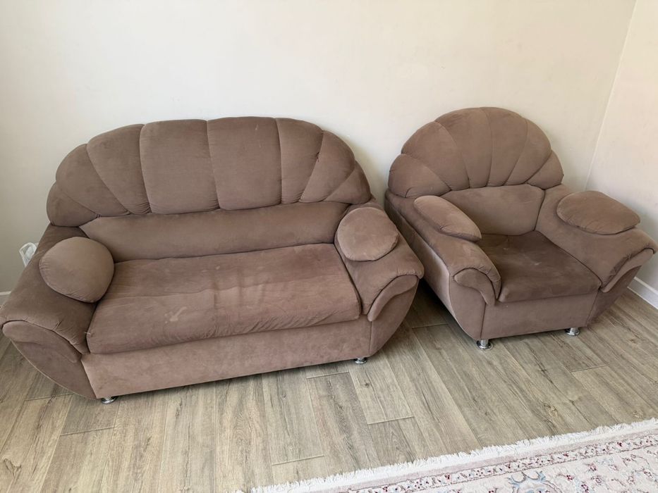 Продается диваны