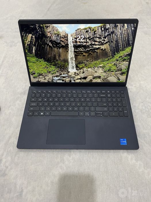 Dell inspiron i5-12  8/512