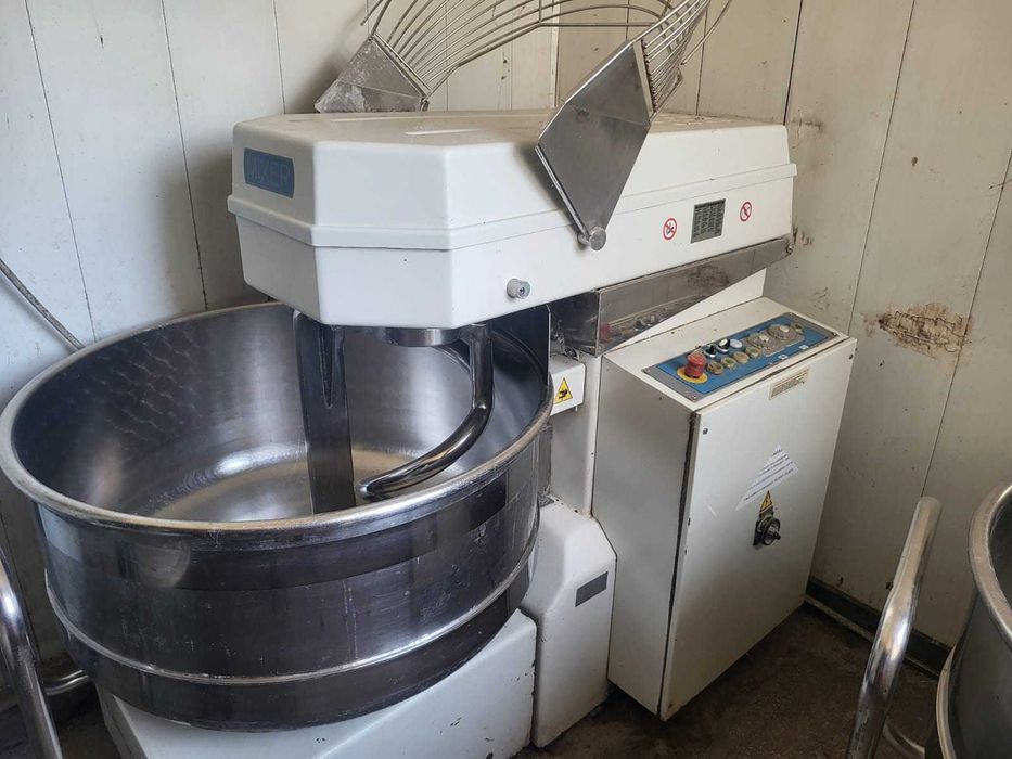 Vand utilaje brutarie si patiserie