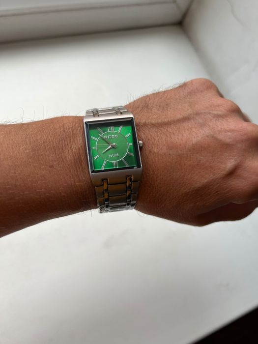 Продам часы RADO