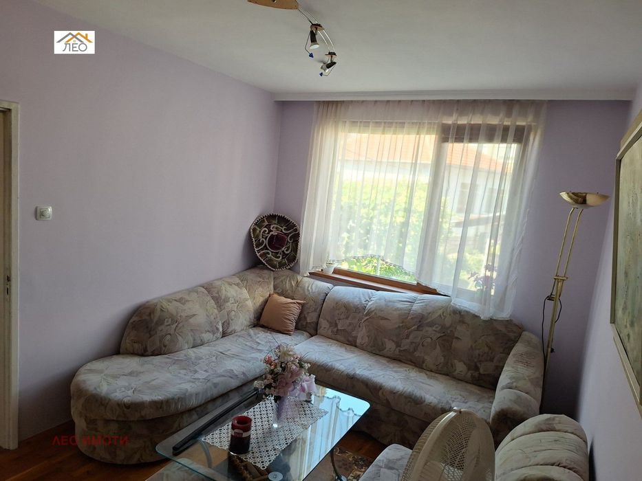 Продава се Къща в Севлиево - 70 кв.м за 1023 €/кв.м - Снимка #1