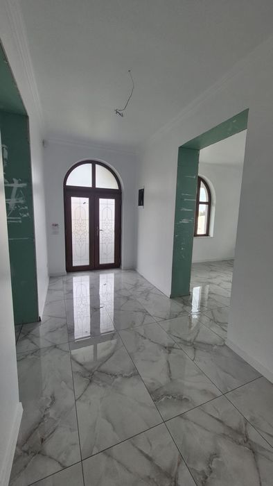 Închiriez imobil P+1 Tudor Vladimirescu