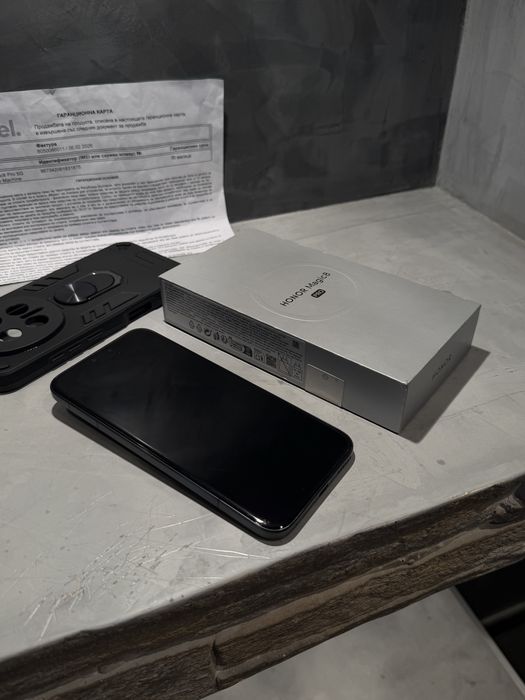 КАТО ЧИСТО НОВ Honor Magic 8 Pro 512 GB + гаранция
