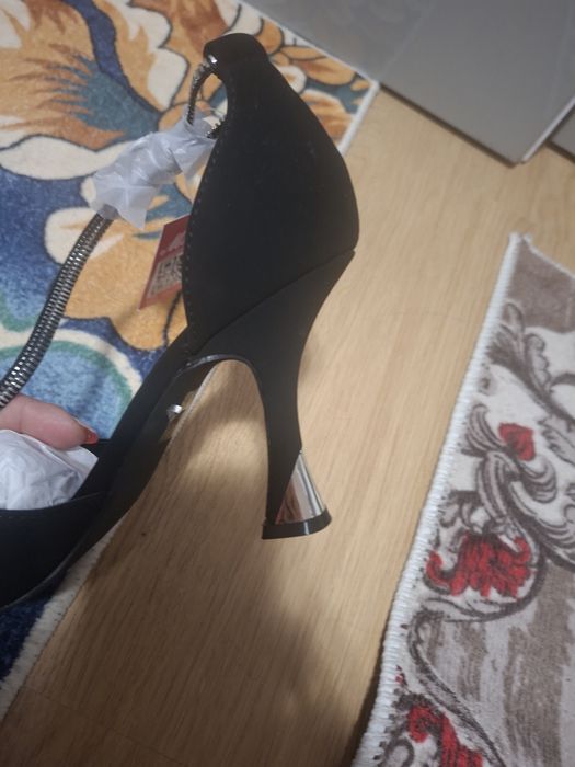Pantofi dama noi