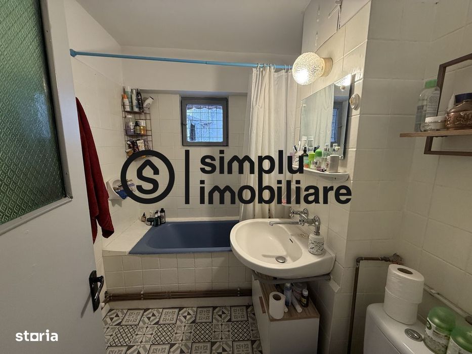 Apartament 3 camere decomandate - Sarari