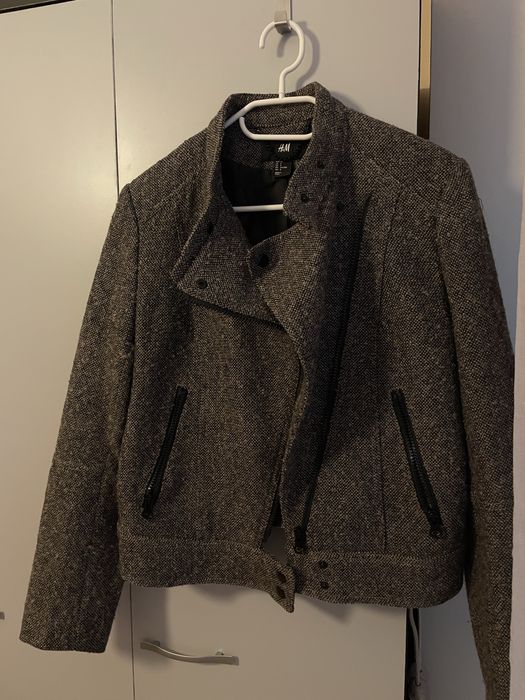 Вълнено яке на H&M