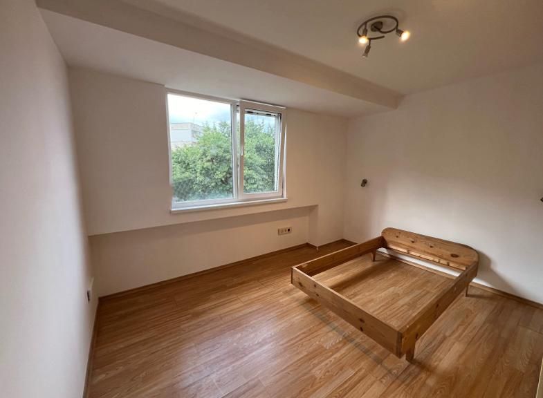 Дава се под наем Тристаен апартамент в София, Хаджи Димитър - 82 кв.м за 575 € - Снимка #1