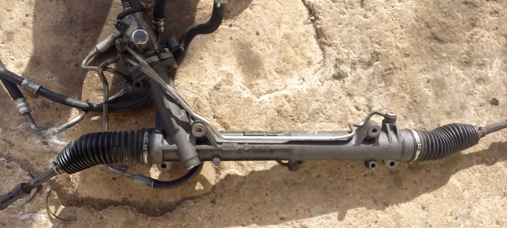 кормилна рейка за бмв е60 BMW 5 Series E60 /03-10/