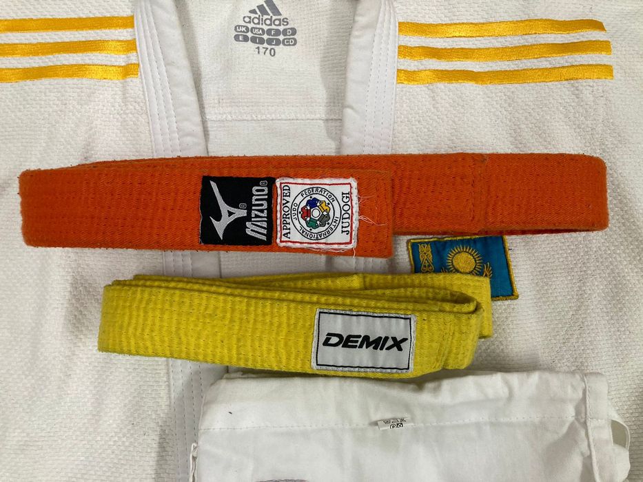 Кимано для дзюдо Adidas