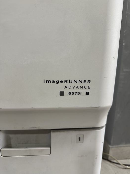 А3 ч/б скоростной принтер Canon c6575i