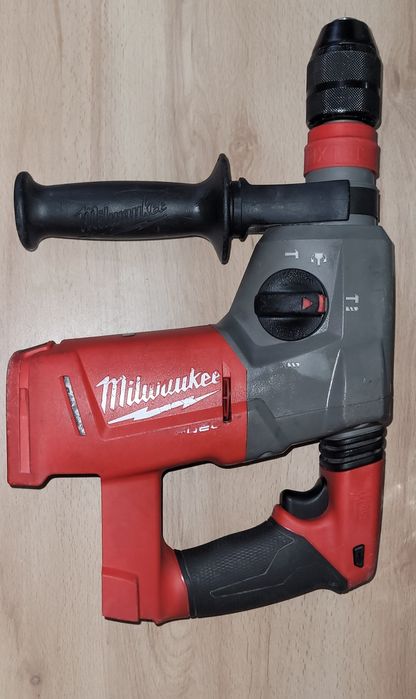 Rotopercutor milwaukee m18 chx