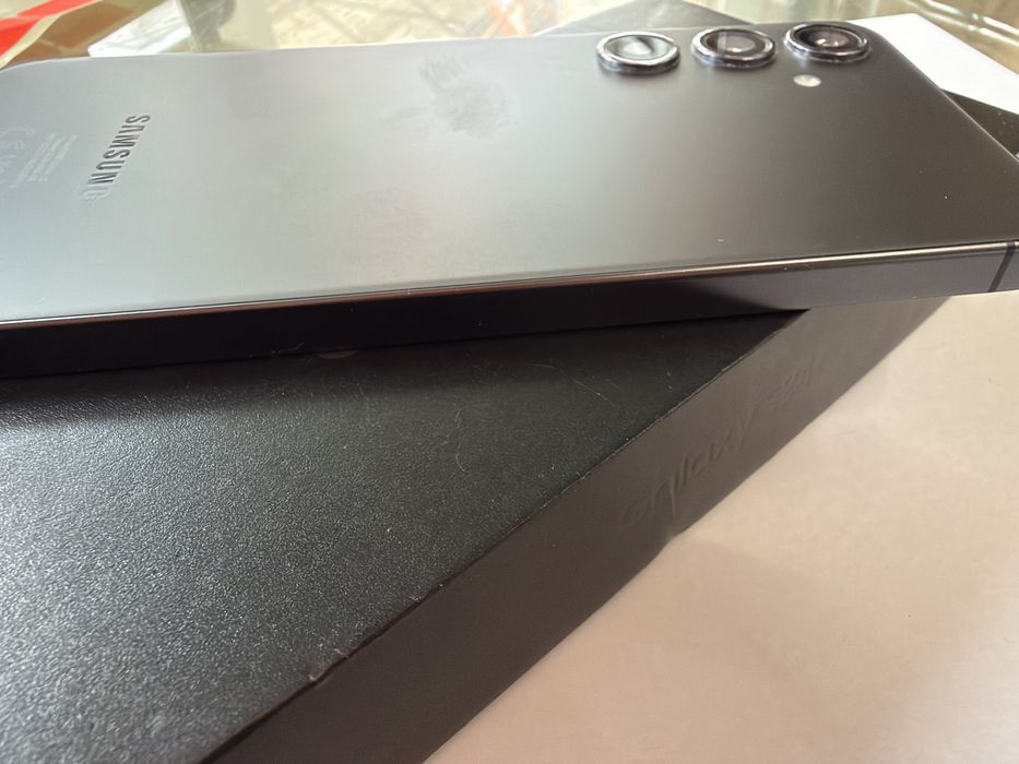 Samsung s24 plus 12/512gb Перфектен!
