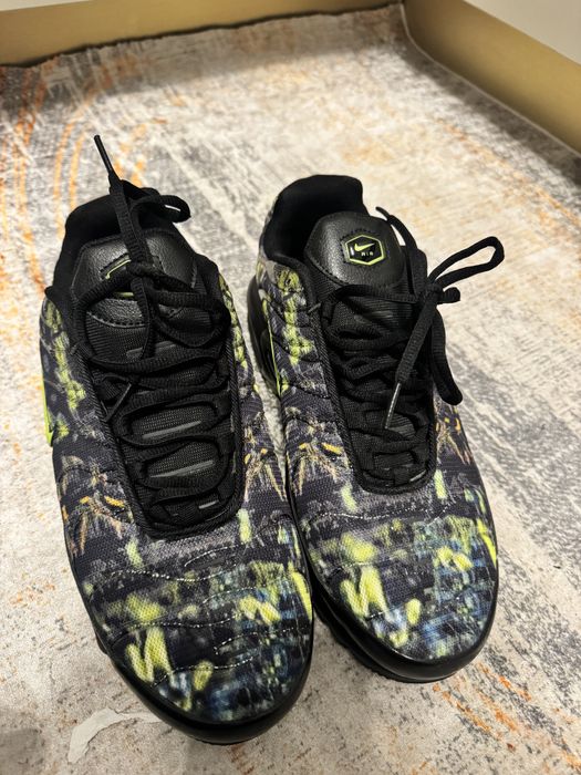 Nike tnt 44.