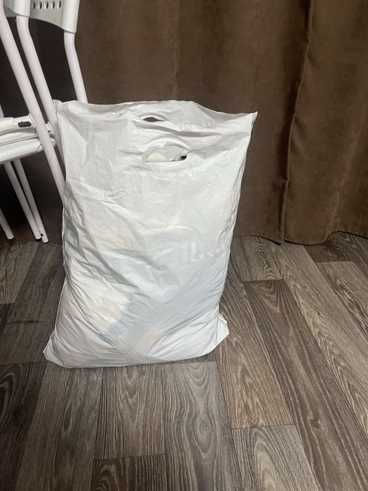 Отдам за вкуснчшку целый пакет вещей для беременных