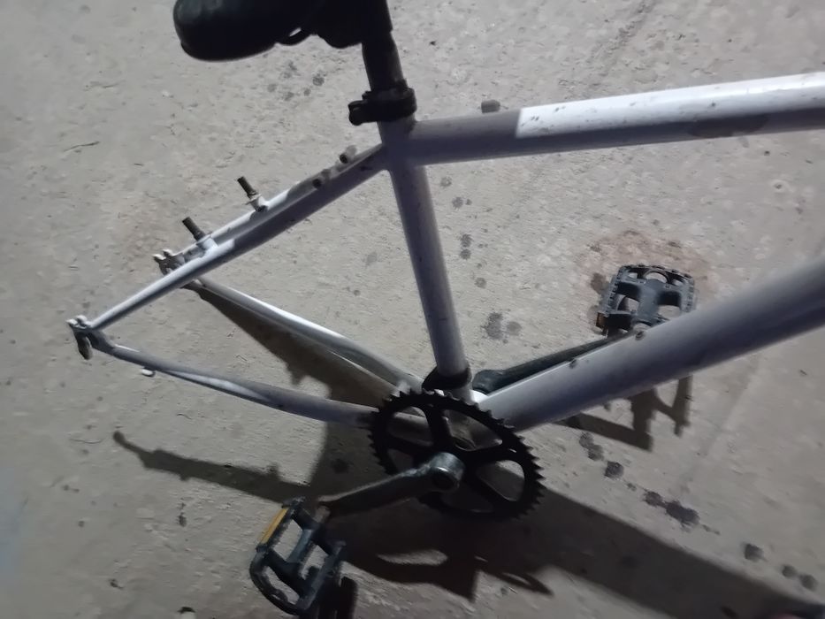 Vand cadru dirt jump