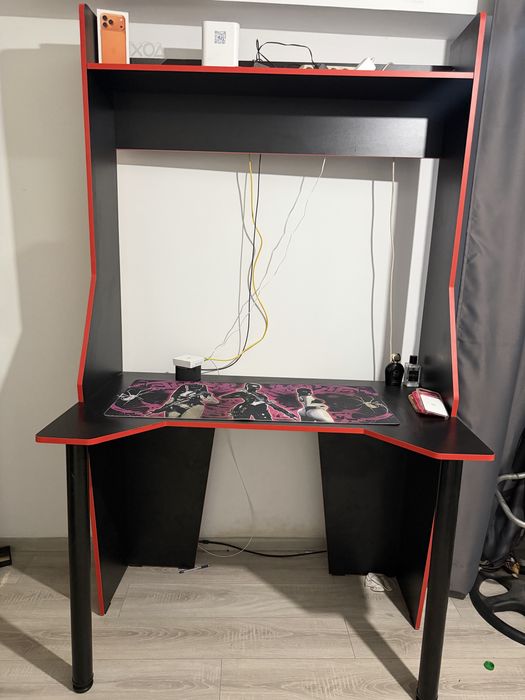 Игровой стол для комьютера