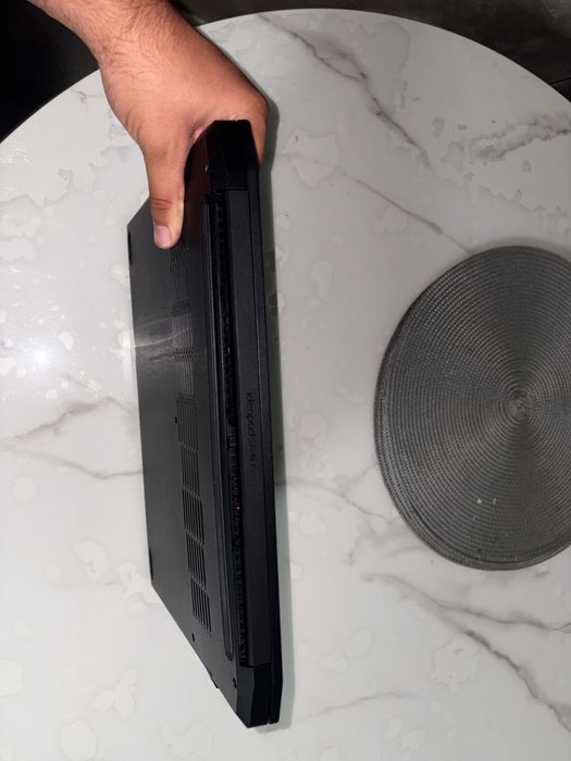 Lenovo IdeaPad Gaming 3 – Ryzen 5 4600H / GTX 1650 Ti / 16 GB RAM