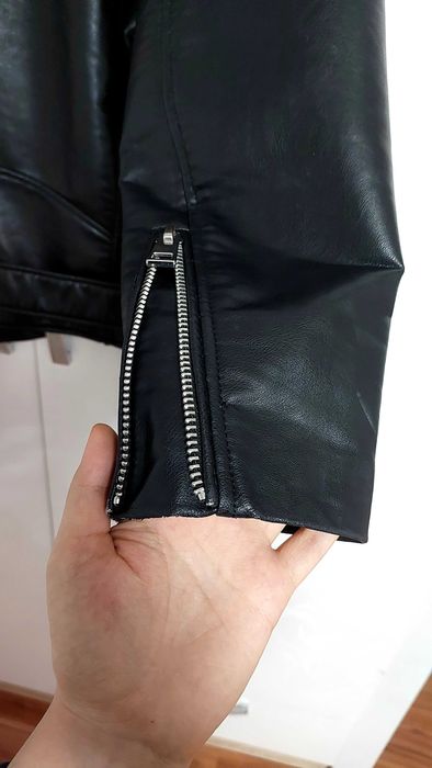 Кожаная куртка Zara