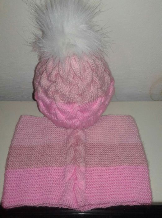 Set caciula si de pus la git sau fular