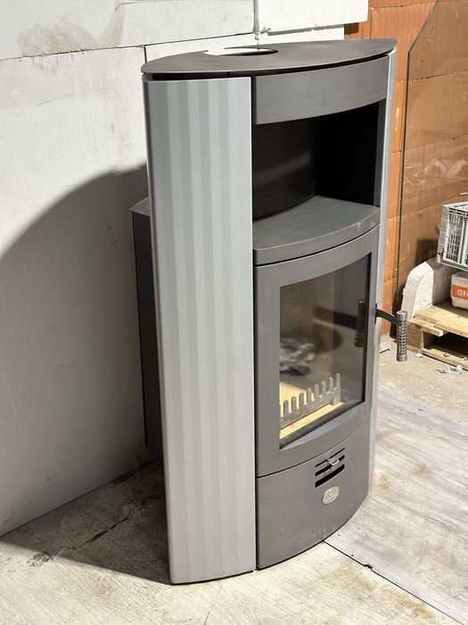 Sobe/semineu model Maxblank