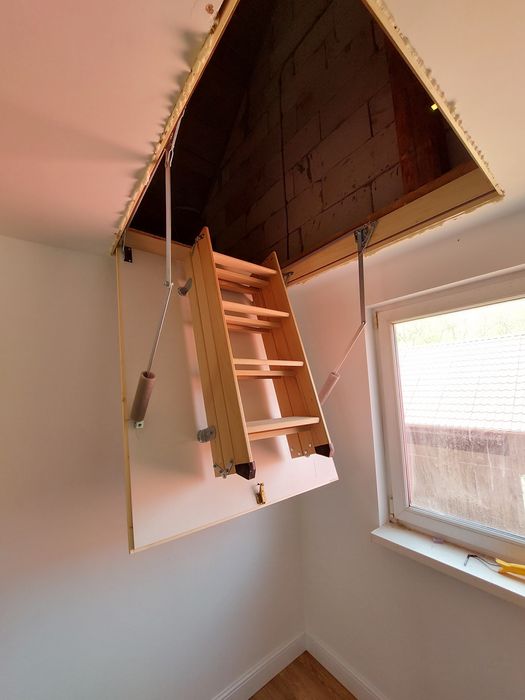 Scara la mansard/pod lemn stratificat pin/fag