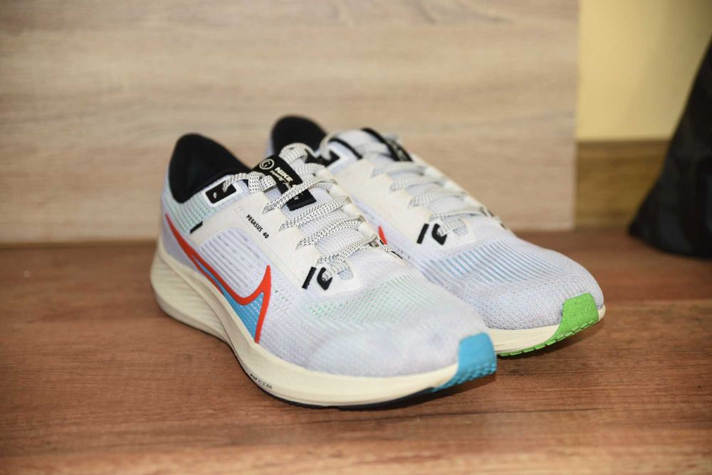 NIKE оригинални мъжки маратонки номер 44,5