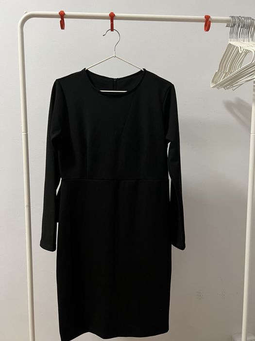 Женское платье Collezione