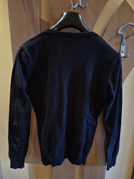 Продавам мъжки пуловери