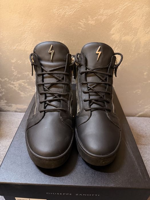 Giuseppe Zanotti оригинални обувки