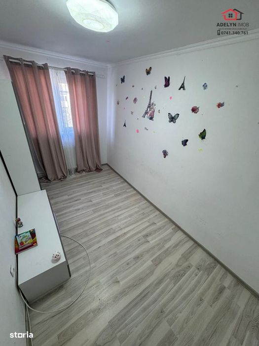 Tulcea == Apartament 3 camere, zona VEST