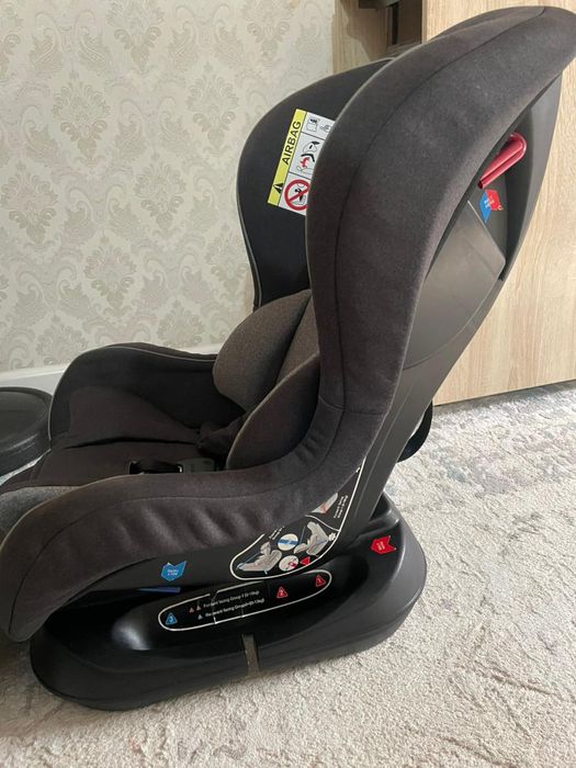 Детское  автокресло
