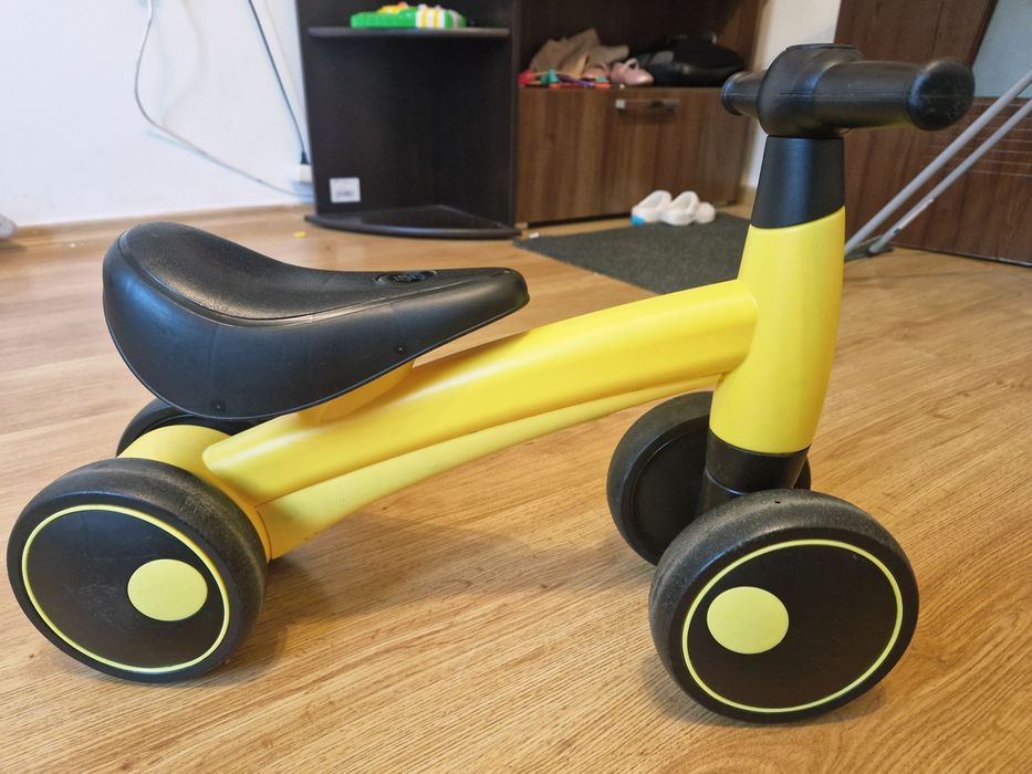 Balance bike 4 roți