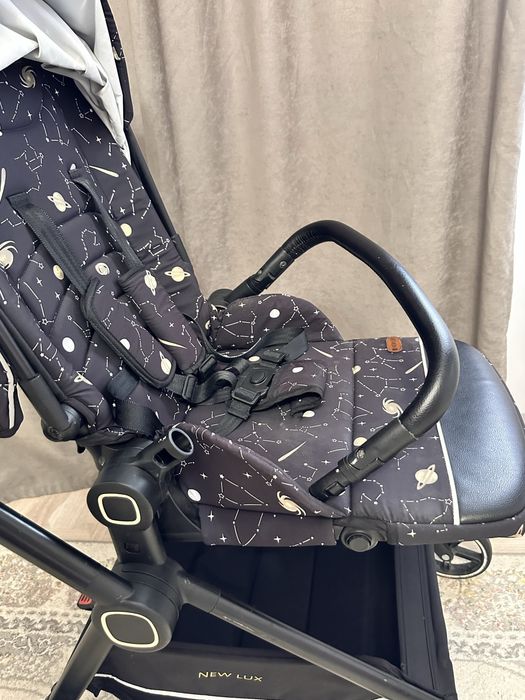 Продам детскую коляску New Lux