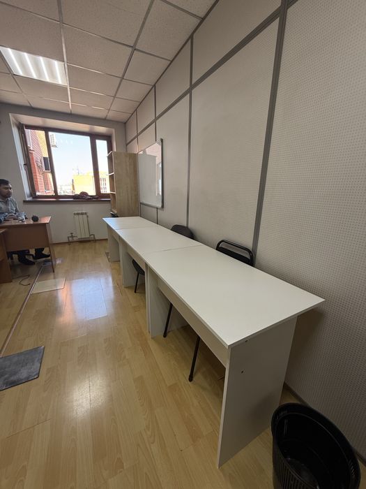 Парты столы для офиса/кабинета