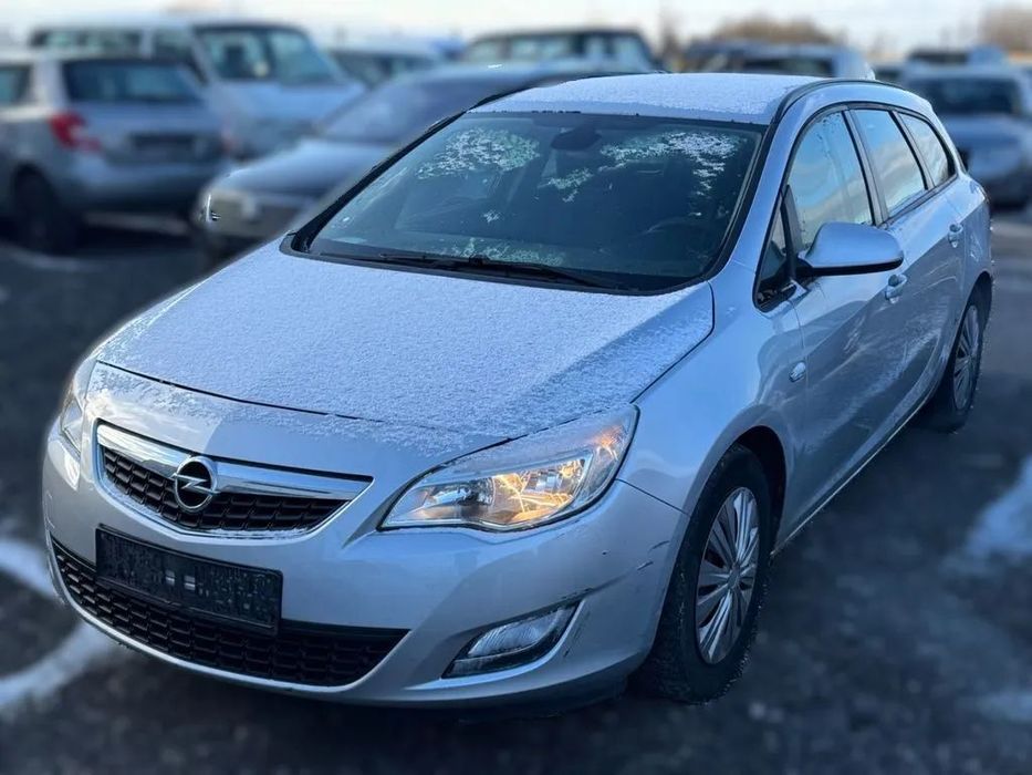 Dezmembrari / Dezmembrez