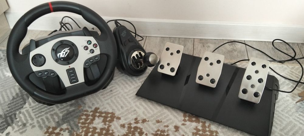 Продам игровой руль