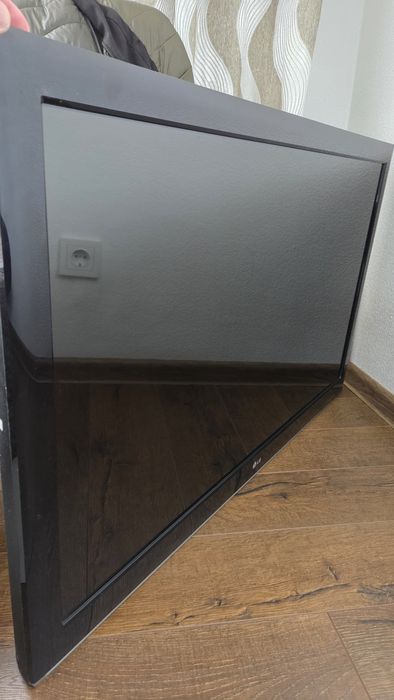 Телевизор LG 43 дюйма