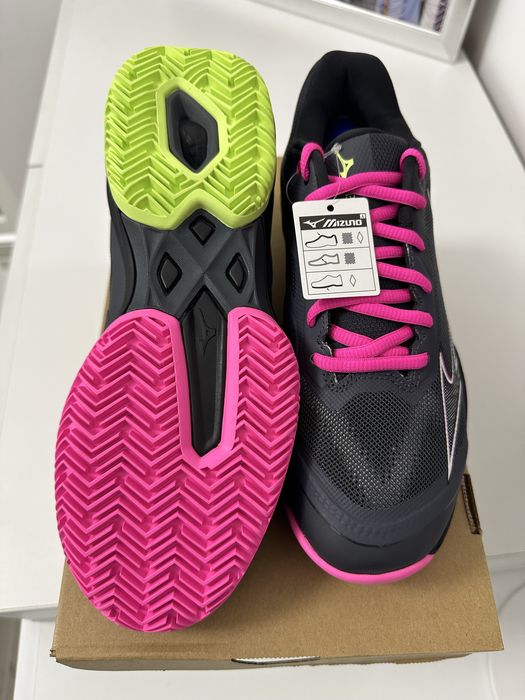 Adidasi Tenis Mizuno Pink originali ( tenis , nike , yonex, wilson )