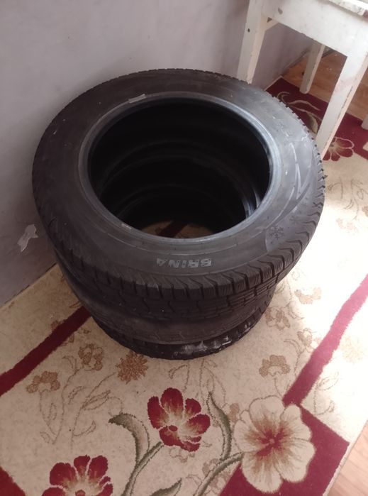 Шины 185/65 R15 продам 3 шт 10000