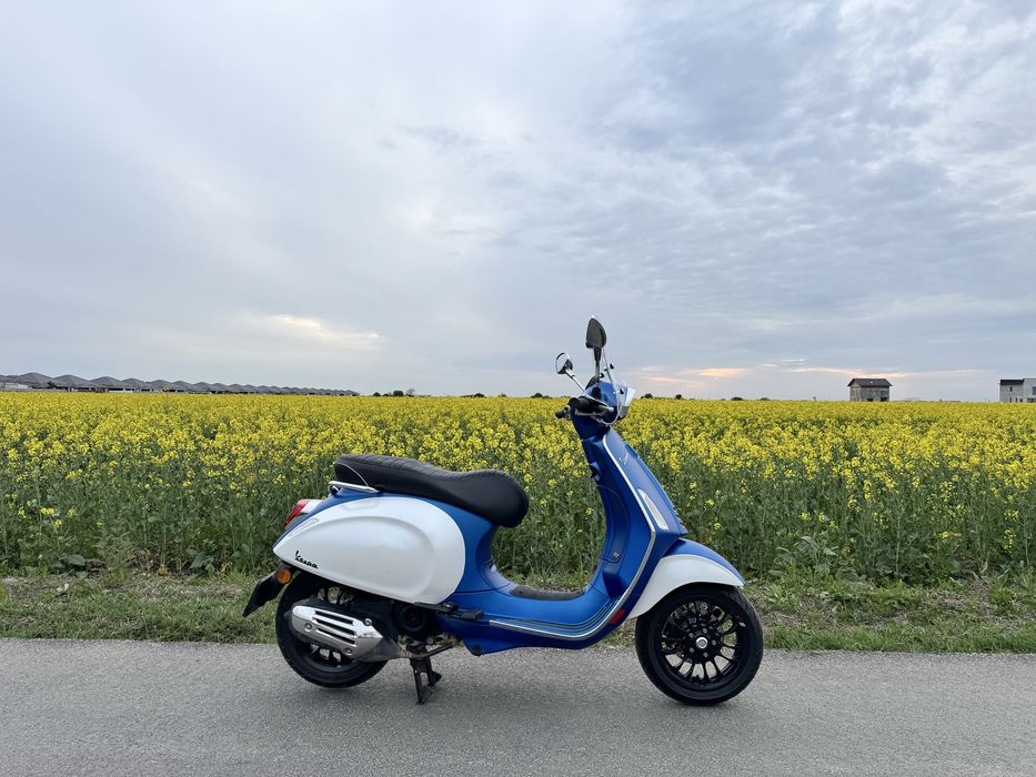 Vând Vespa Sprint 2020 - 79cc Blue Vivace Mat