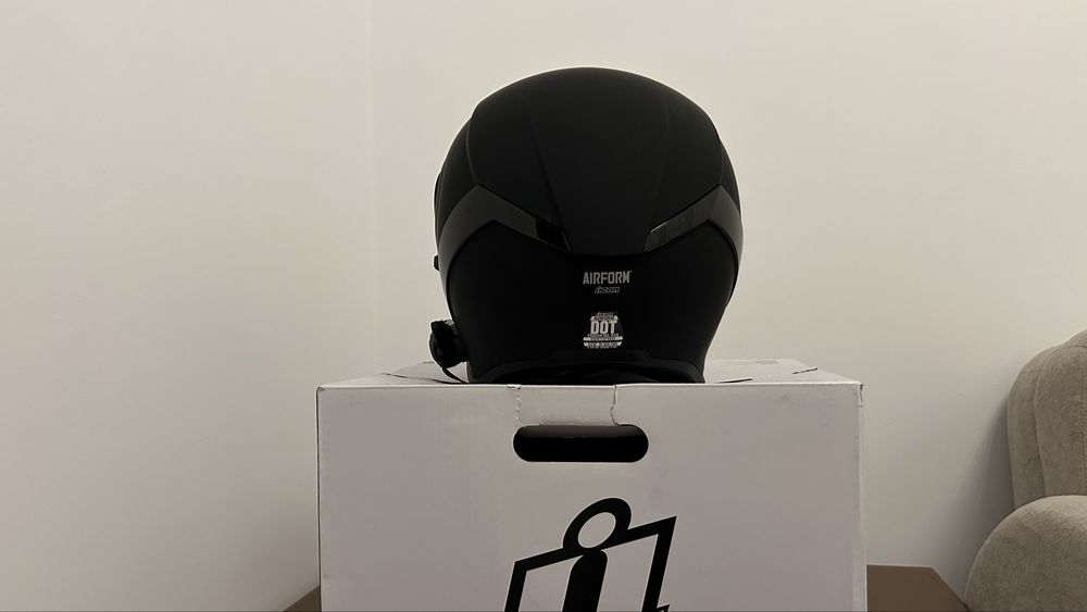 Casca Moto Icon Airform Dark