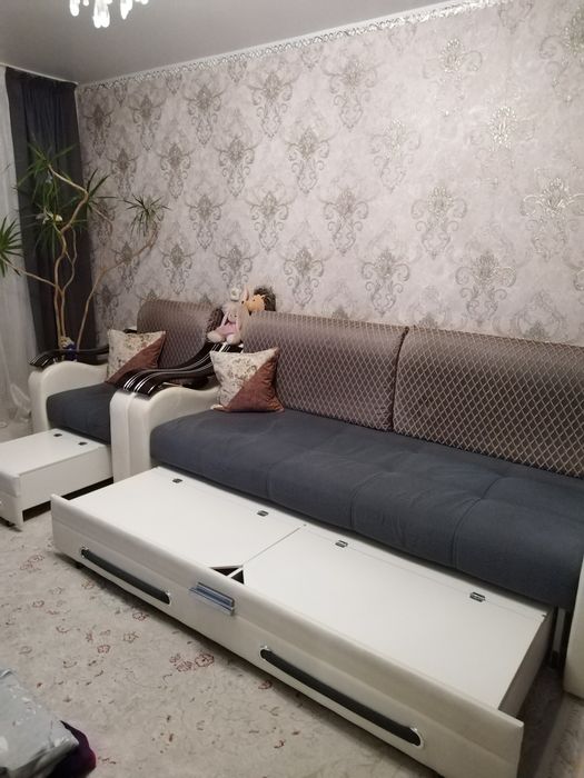 Продам диван+ кресло кровать.