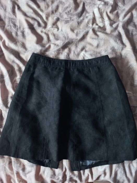 Дамска черна пола