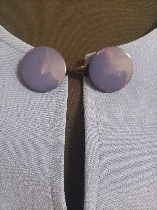 Палто продаваме женско палто