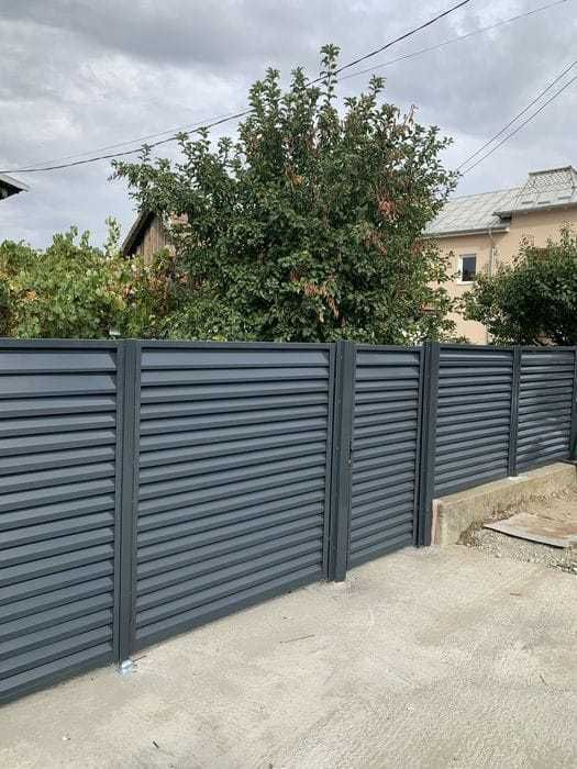 Garduri si porti din panouri stil jaluzele si alte modele disponibile