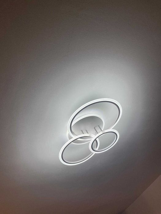 Lustra LED echivalent 500w