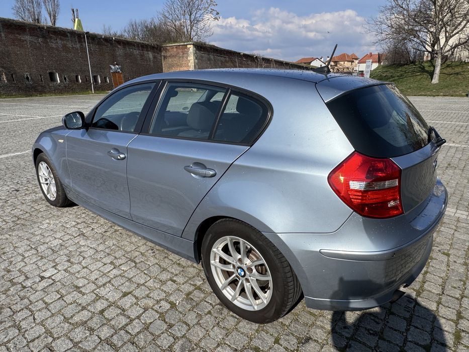 Bmw seria 1  2010