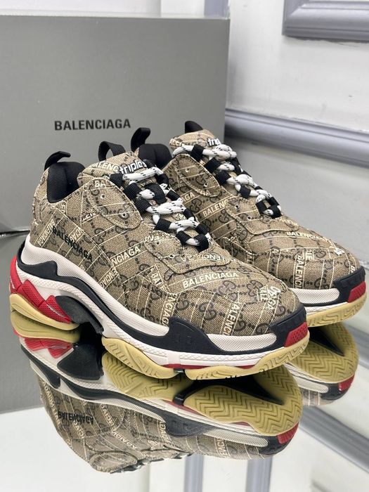 Balenciaga Triple S